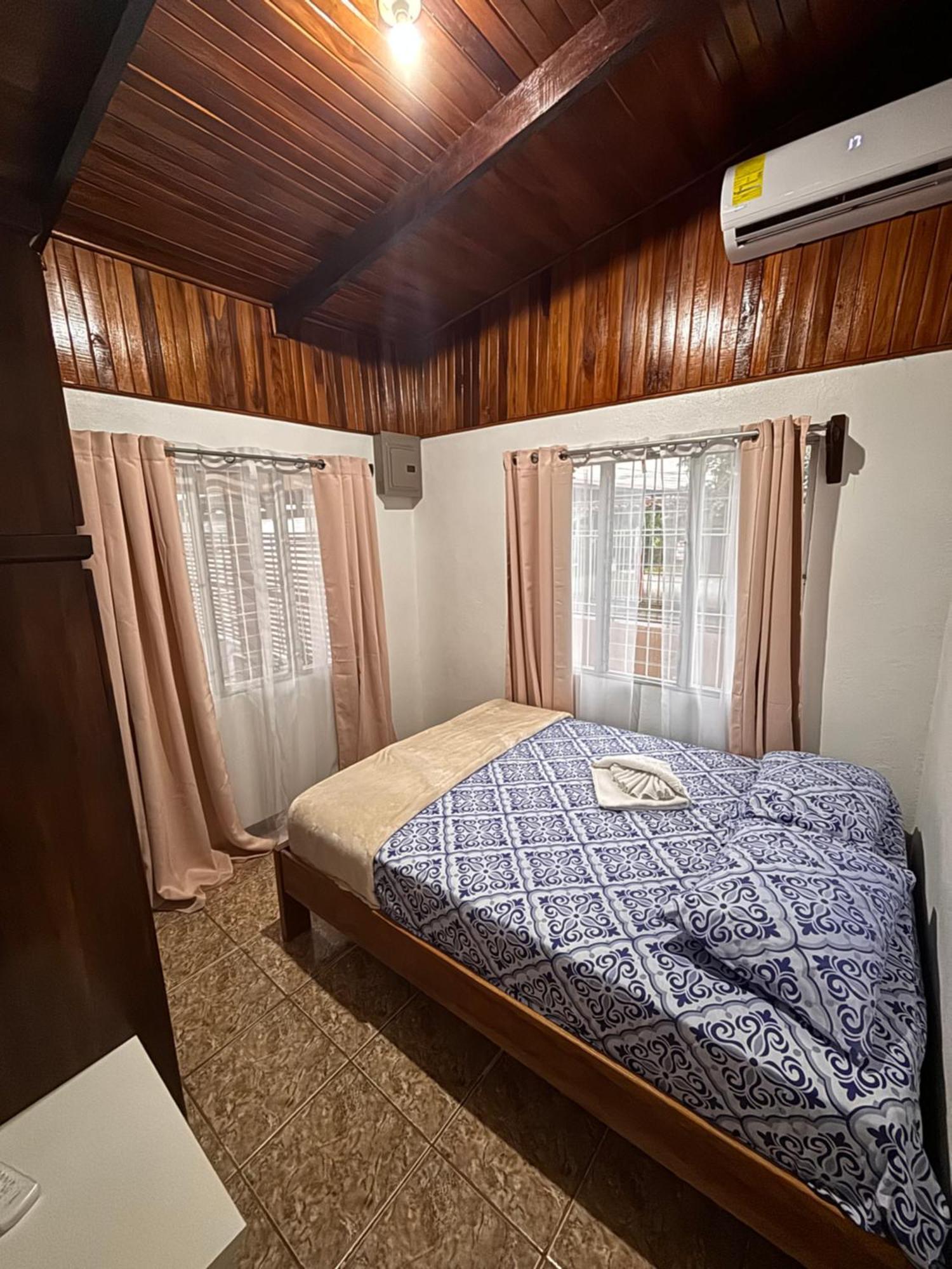 Apartamentos Maily La Fortuna Buitenkant foto