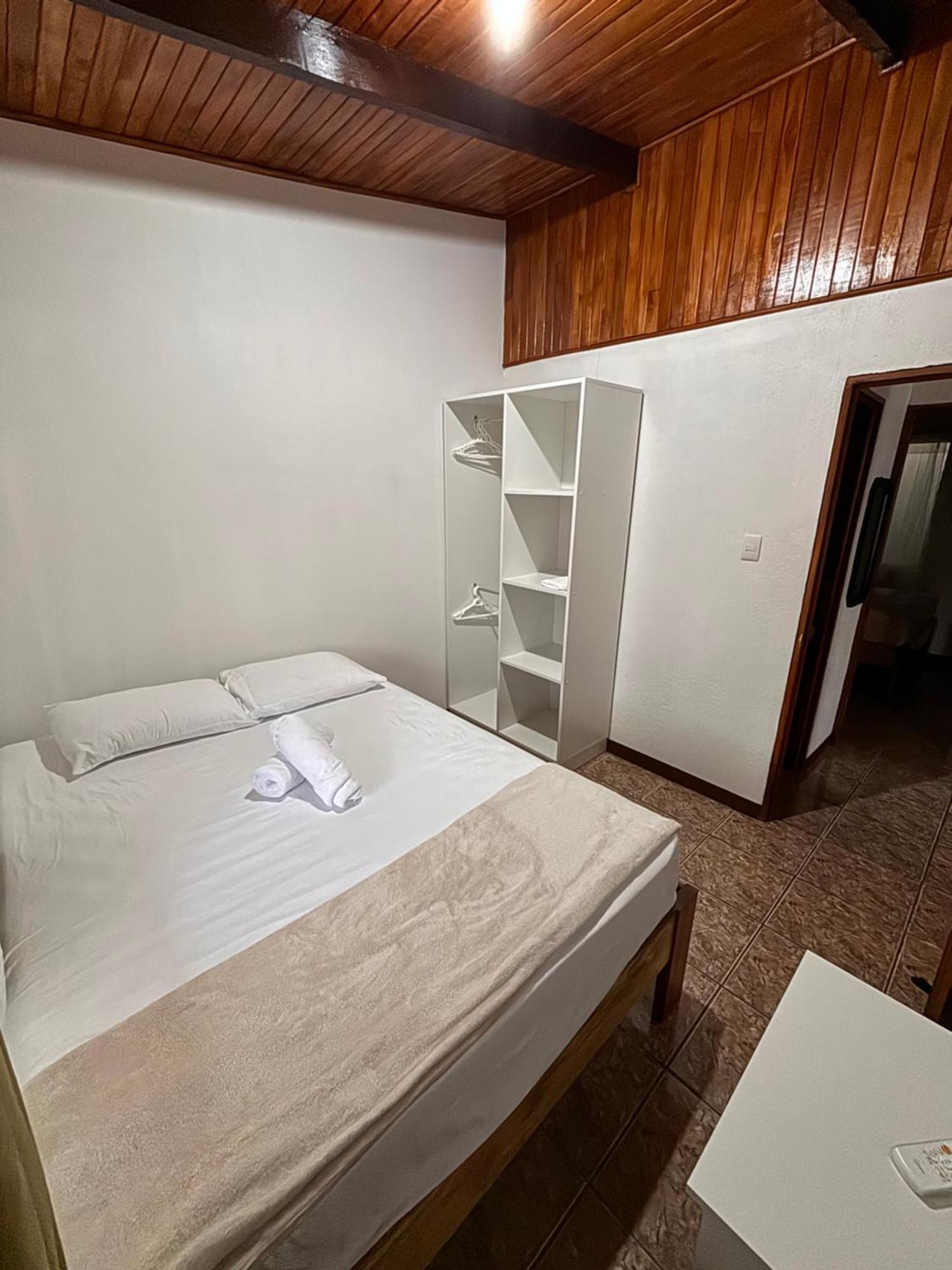 Apartamentos Maily La Fortuna Buitenkant foto