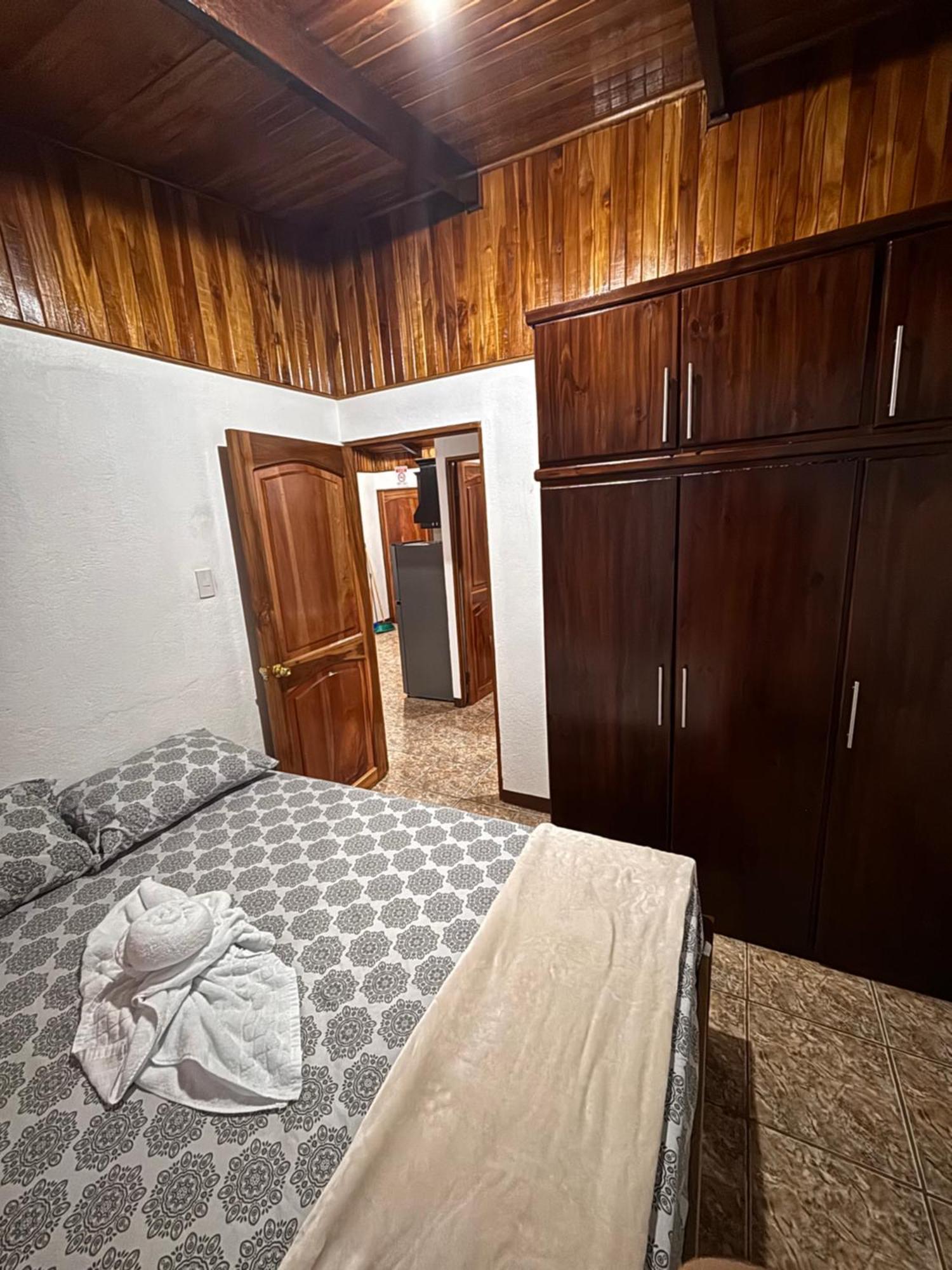 Apartamentos Maily La Fortuna Buitenkant foto